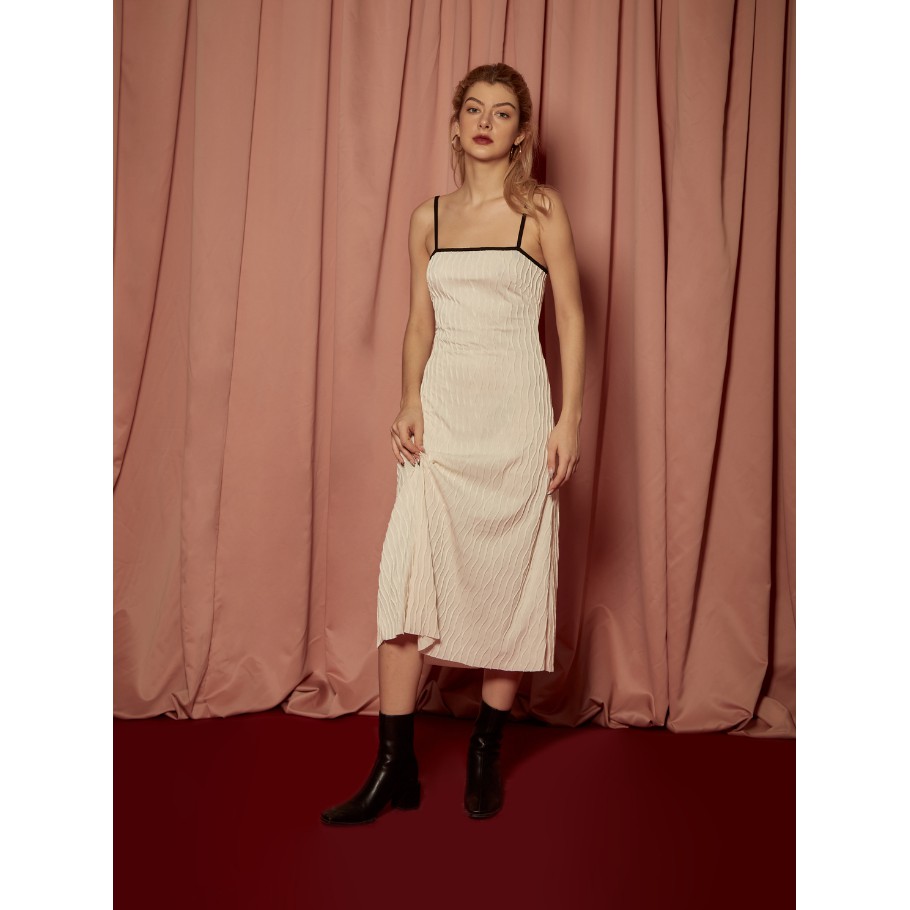 COCO SIN - Đầm 2 Dây Trắng Viền Đen