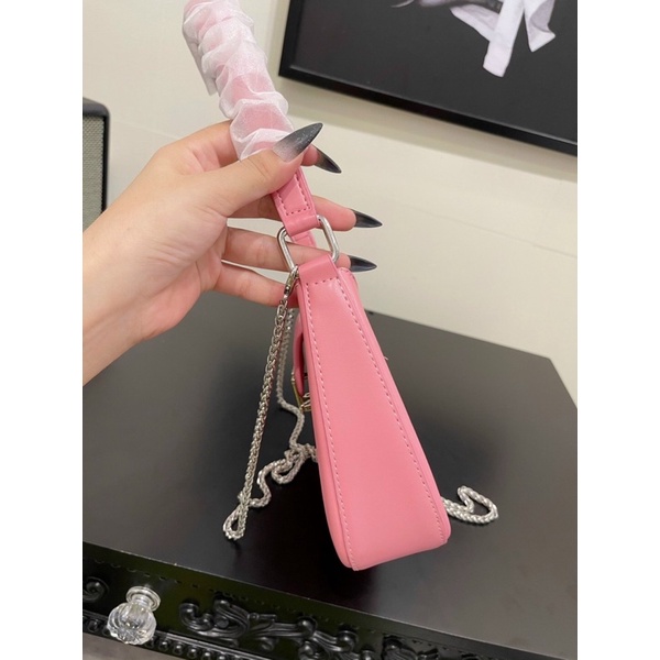 Túi xách nữ kẹp nách chữ W hàng đẹp