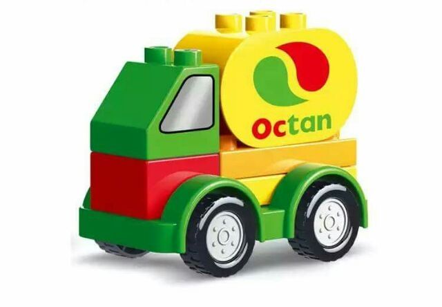 Xe lắp ráp sáng tạo cho bé