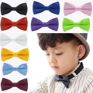 Nơ cài cổ áo phong cách cổ điển cho bé