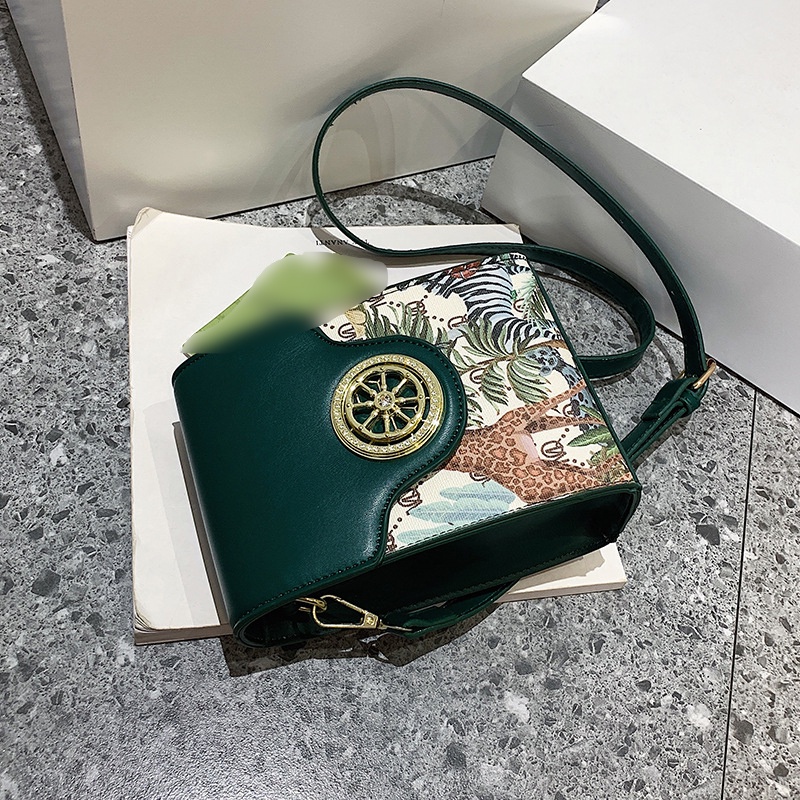 Túi đeo chéo IELGY đựng điện thoại dáng vuông nhỏ in họa tiết niche thời trang dành cho nữ