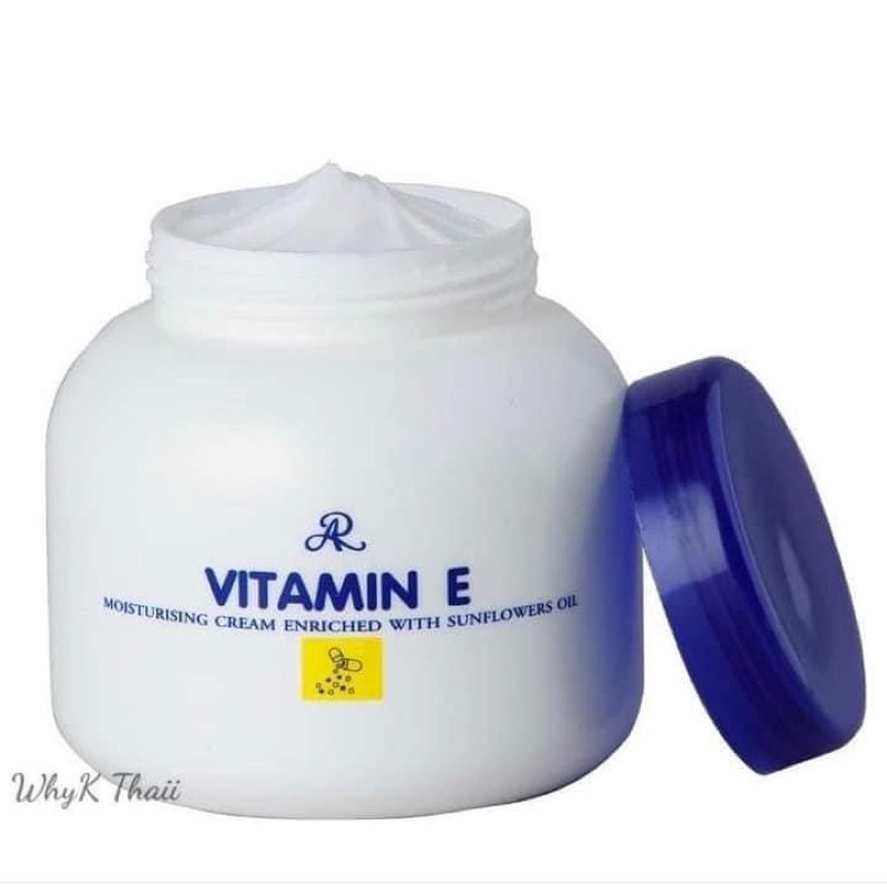 Kem Dưỡng ẩm vitamine Thái Lan hàng chuẩn