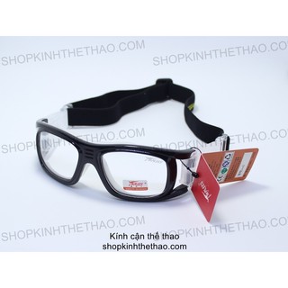 Kính cận chơi thể thao
