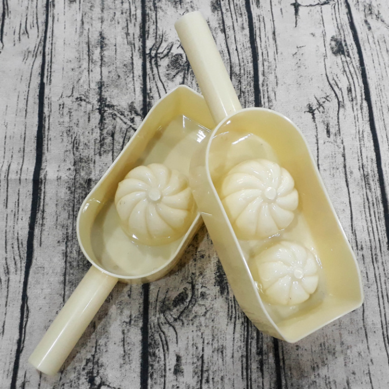 Bộ 2 khuôn tạo hình bánh bao với 3 kích cỡ tiện ích - BX0369