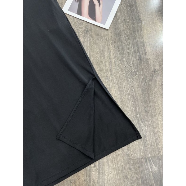 Đầm cotton maxi dáng suông xẻ tà vnxk