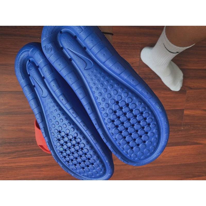 Dép đúc nguyên khối chất eva mềm chống nước