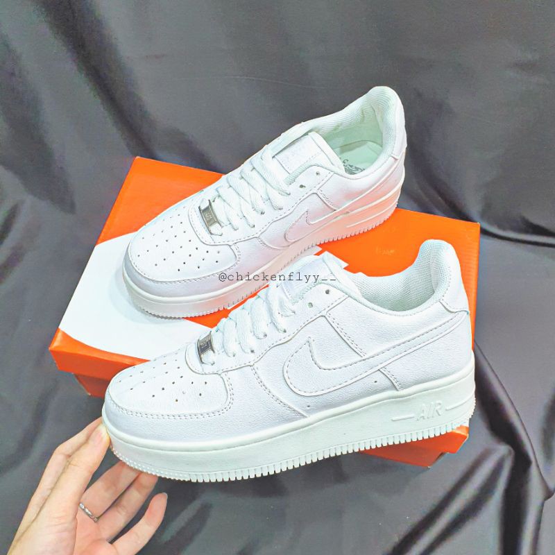 ẢNH THẬT: Giày TRẮNG FULL Khóa sắt Giày Thể Thao Nữ/Giày Thể Thao Nam/Giày Sneaker/GÀ BAY