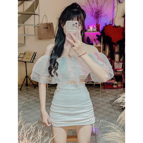 Set áo bẹt vai cầu vồng và chân váy rút dây 2 bên siêu hot