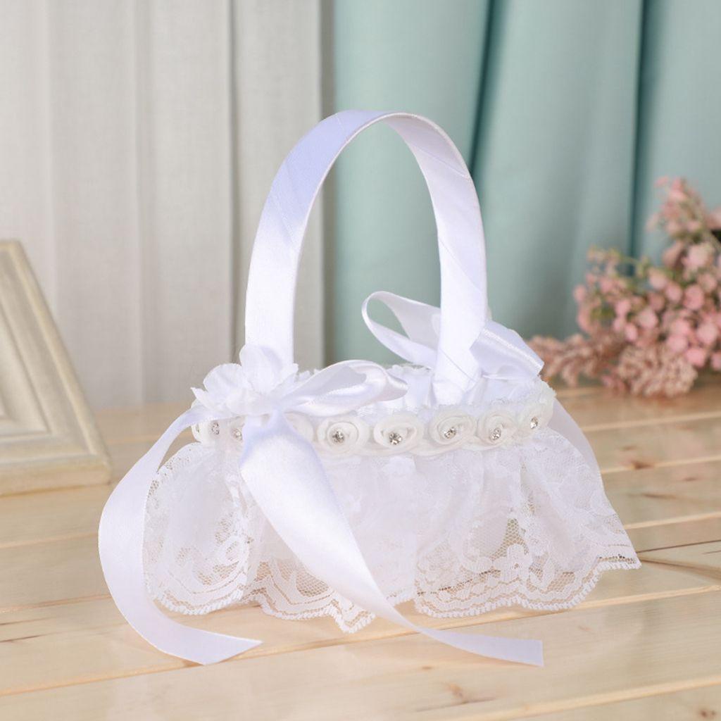 Giỏ Hoa Trang Trí Tiệc Cưới Lãng Mạn