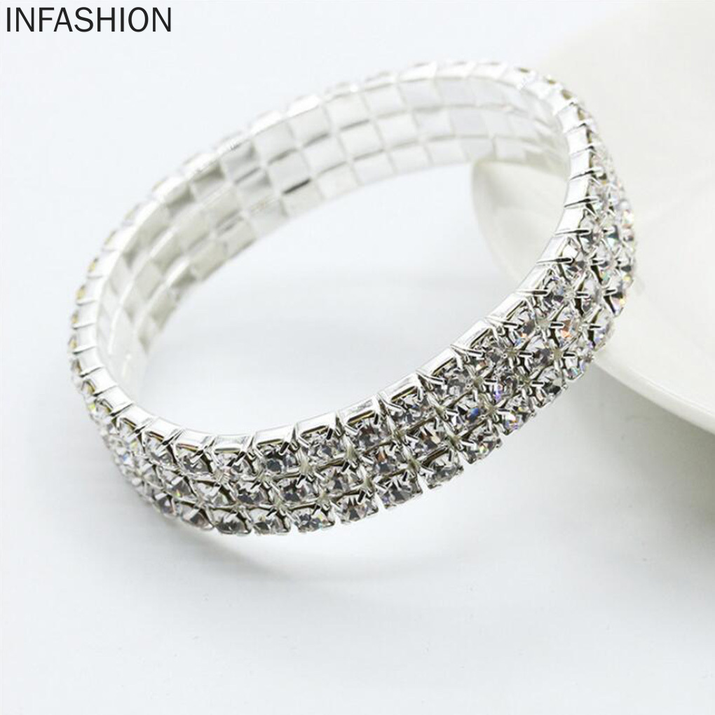 Vòng Tay Hợp Kim 3 Hàng Đính Đá Lấp Lánh