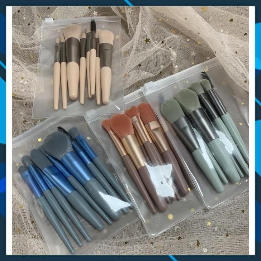 Bộ Cọ Gồm 8 Cây Tặng Kèm Túi Zip Vintage