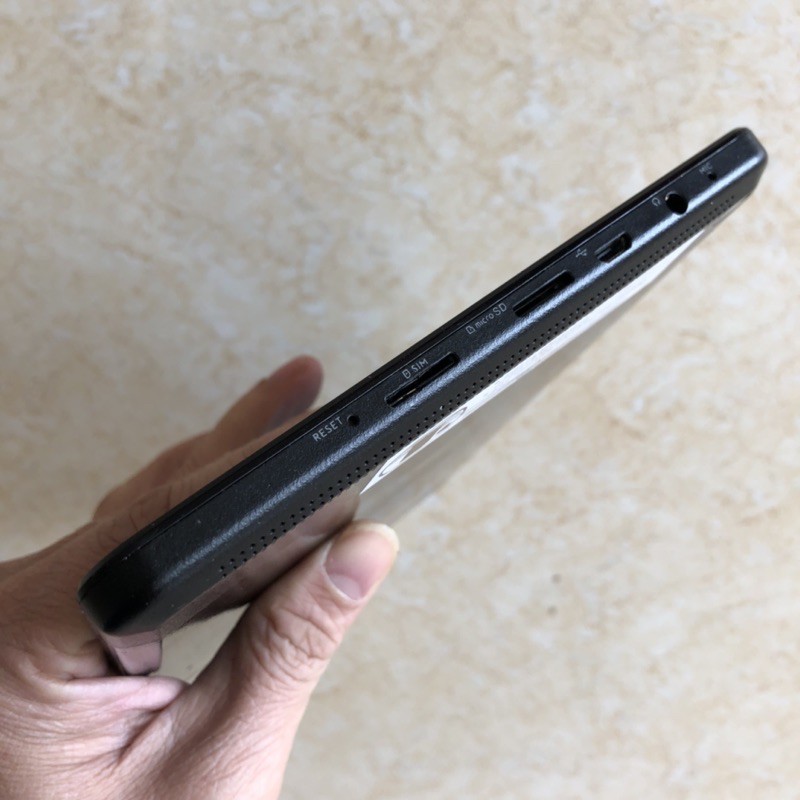 [Mã 1511ELSALE hoàn 7% đơn 300K] máy tính bảng insignia 15T8LTE 8 inch chip lõi tứ ram 1Gb+8Gb | BigBuy360 - bigbuy360.vn