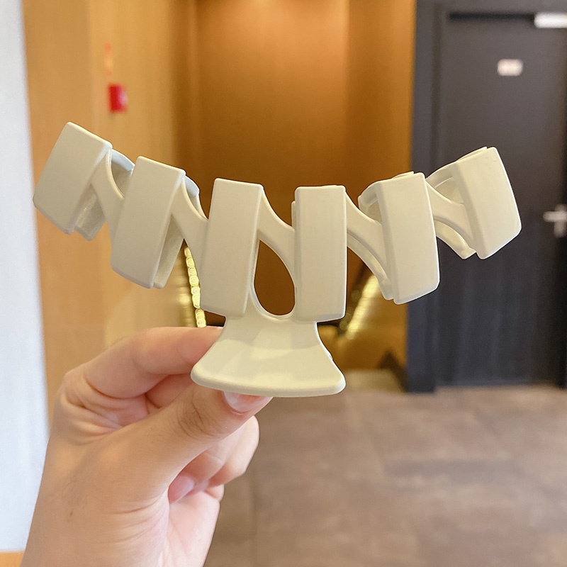 Kẹp tóc hàm cá mập thời trang Hàn Quốc đơn giản chất lượng cao