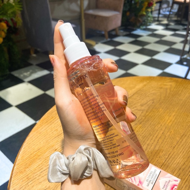 Xịt khoáng khoá nền KissBeauty | BigBuy360 - bigbuy360.vn