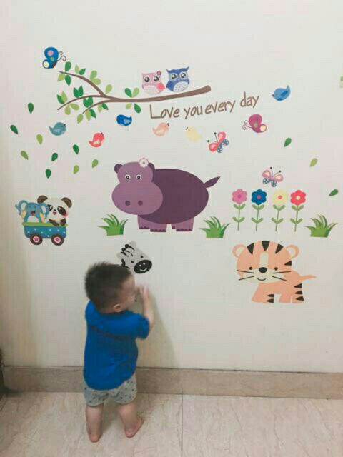 Decal dán tường hà mã tím cho bé