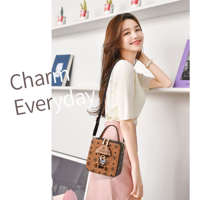Túi Đeo Chéo Nữ Da Pu Họa Tiết Trang Trí Xu Hướng Mới Dành Cho Giới Trẻ