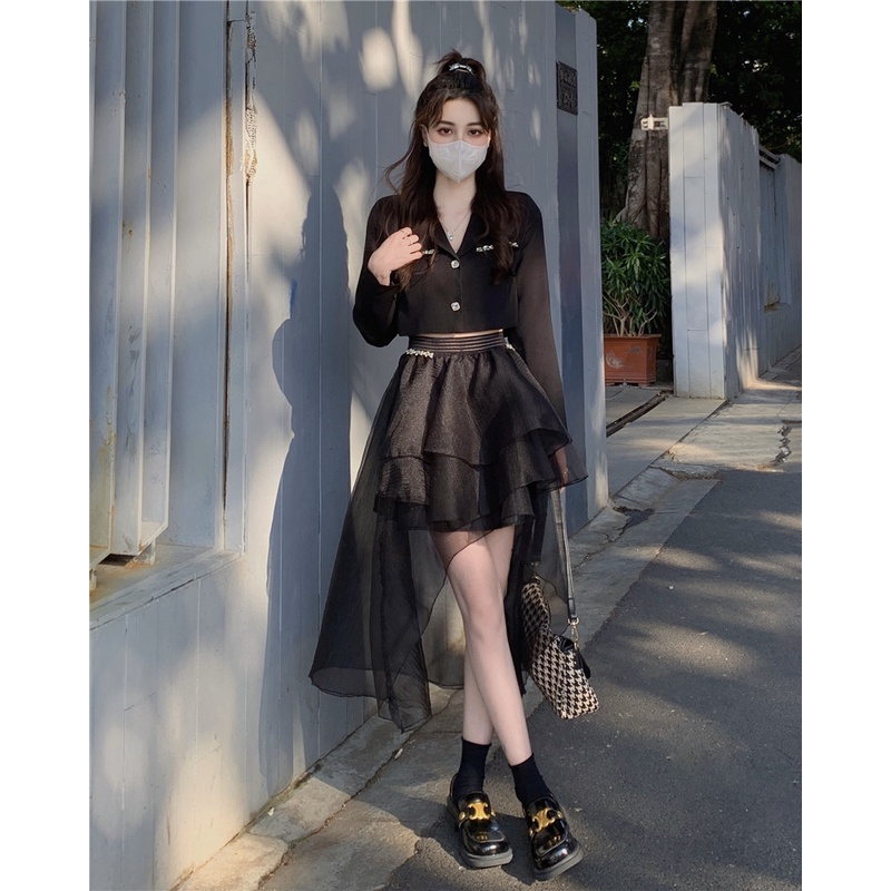 Set áo sơ mi tay dài croptop đen cổ V vest + váy lưới lưng cao đuôi cá lệch ngắn ulzzang đính đá lấp lánh kim cương