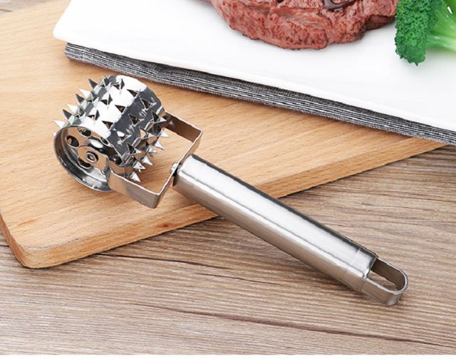 Dụng cụ làm mềm thịt kiểu lăn bằng thép,,,