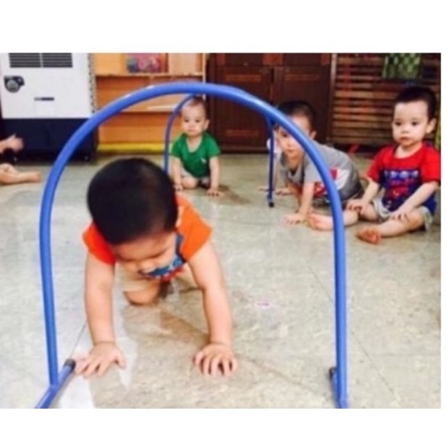 cổng chui thể dục sắt