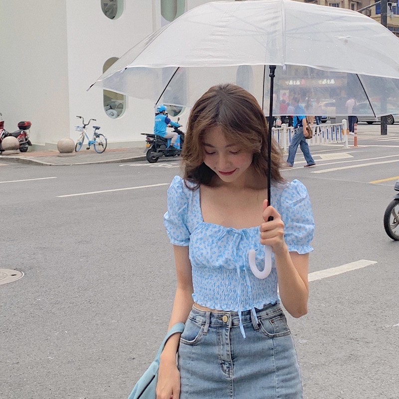(Có Sẵn) Áo Croptop cổ vuông họa tiết butterfly thời trang mùa hè dành cho nữ Minipie