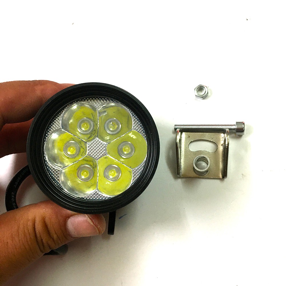 1 Đèn trợ sáng L6 giá rẻ TẶNG CÔNG TẮC với 6 tim led cực sáng - Lắp mọi xe máy xe điện - 3T Racing