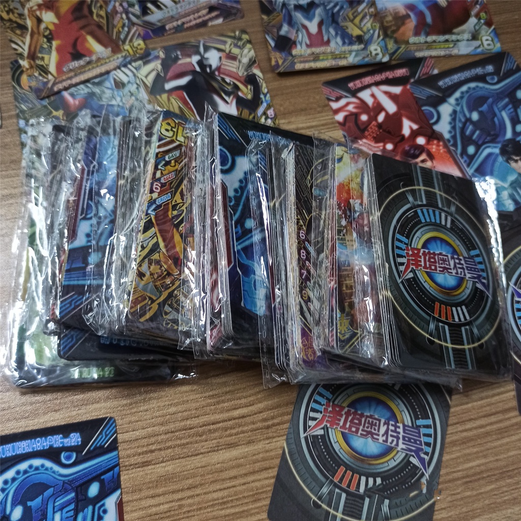 Bộ 16 Thẻ Bài Đồ Chơi Ultraman Z