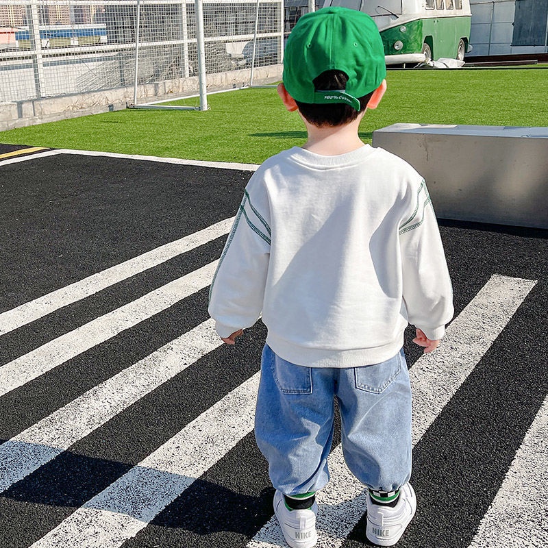 Mới Bộ Áo Sweater Phối Quần Jean Thời Trang 2022 Cho Bé Trai