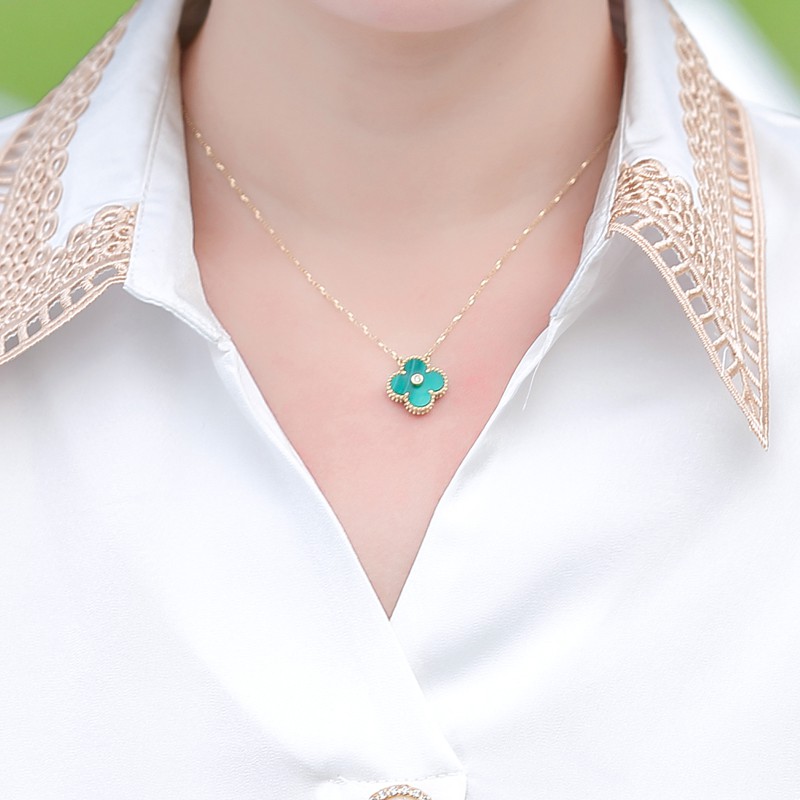 #C6036 AÓ SƠ MI LỤA QUẢNG CHÂU CAO CẤP CHO NGƯỜI TRUNG NIÊN, QUÀ TẶNG Ý NGHĨA CHO MẸ. CHẤT VẢI THOÁNG MÁT, SANG TRỌNG <3 | BigBuy360 - bigbuy360.vn