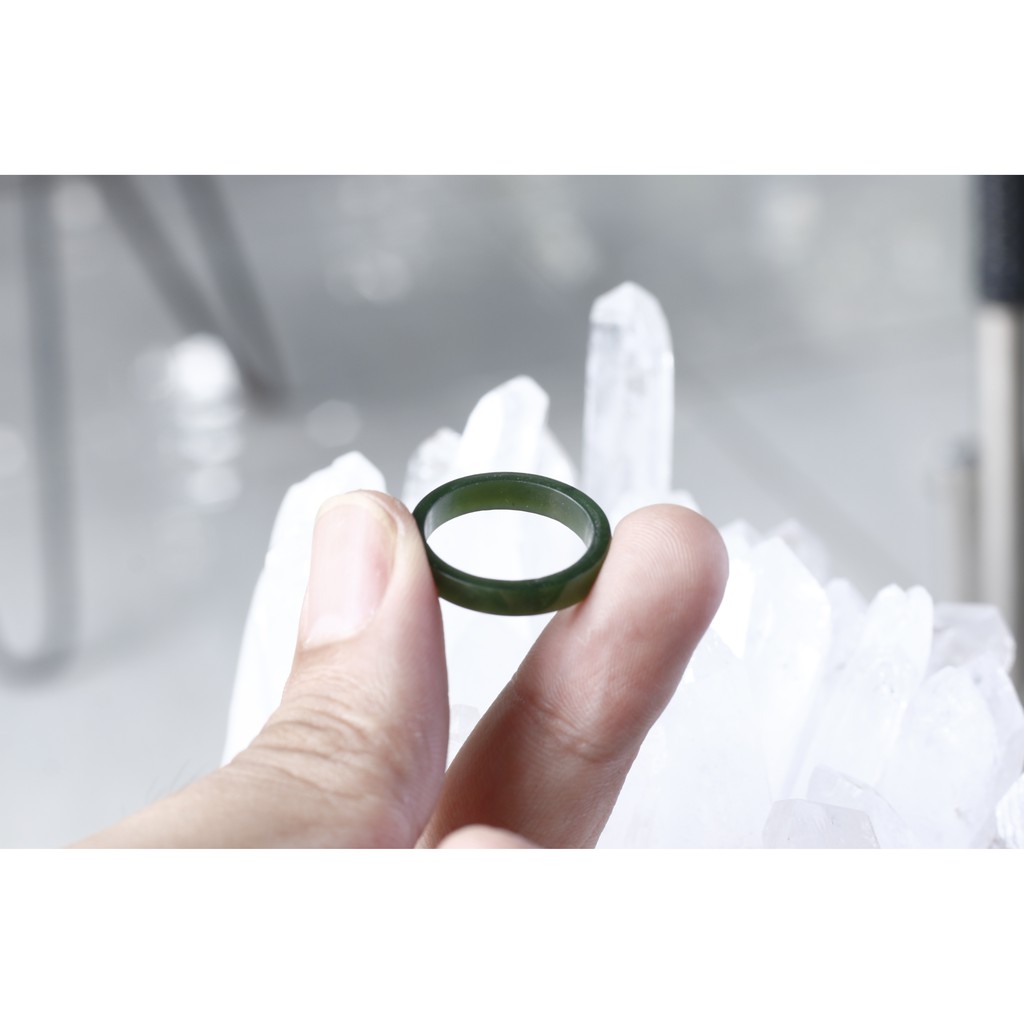 Nhẫn càng long đá ngọc bích nephrite - Ngọc Quý