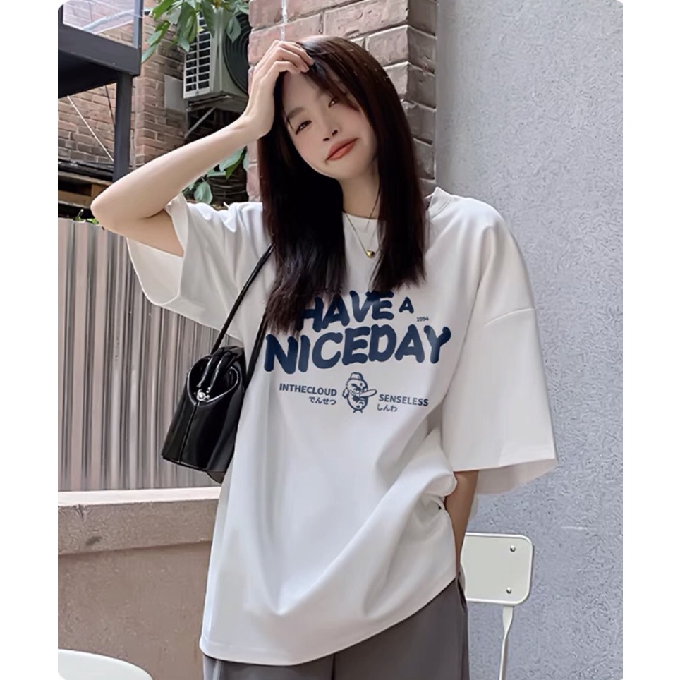 Áo thun form rộng trắng in chữ HAVE A NICE DAY tay lỡ Unisex Freesize LEWEN