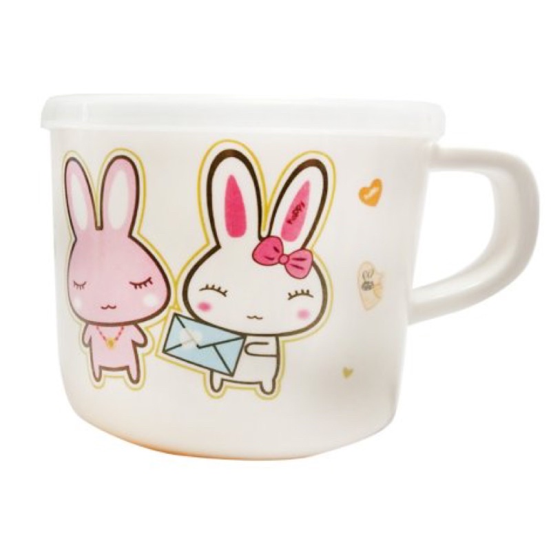 Cốc uống nước cho bé