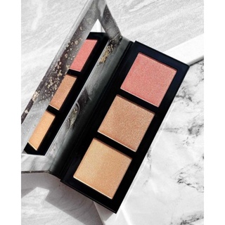Bảng hightlight,phấn má Catrice Luminice Highlight & Blush Glow Palette