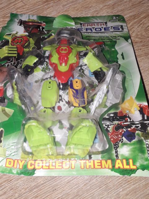 Lắp ráp 1 mô hình Robot Earth Heroes 1306 bằng nhựa