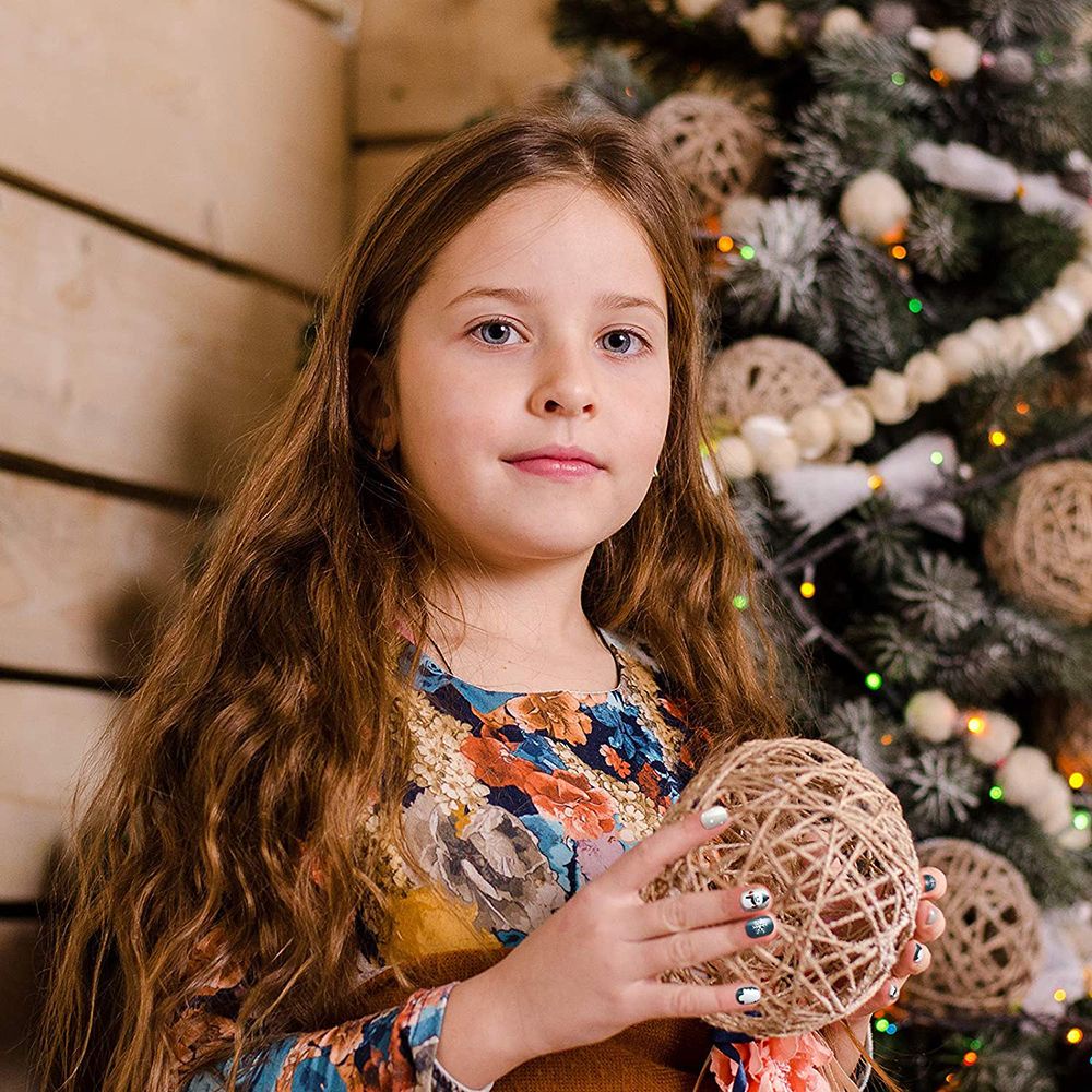 Móng giả in họa tiết phong cách hoạt hình dễ thương thích hợp trang trí móng DIY