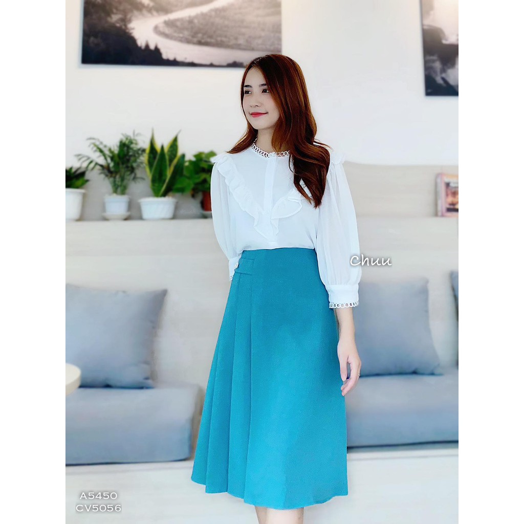 [ Mã WASTRUN4 giảm 10% tối đa 30K đơn 99K] Áo Sơ Mi Trắng Ngực Bèo V Cổ Viền Tròn CHUU A5450 | BigBuy360 - bigbuy360.vn