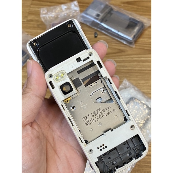 Vỏ điện thoại 5610 XpressMusic chính hãng