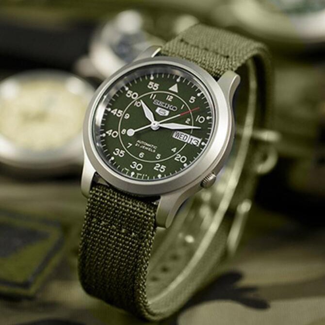 Đồng Hồ Nam SEIKO Mặt Số Dây Đeo Bằng Vải Chống Thấm Nước | BigBuy360 - bigbuy360.vn