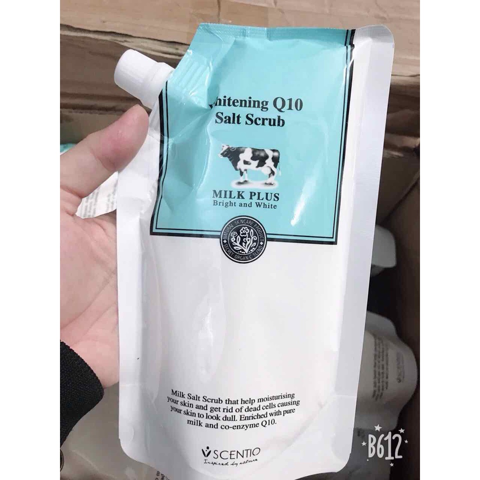 Muối Tắm Trắng Sữa Bò Q10 Thái Lan Giúp Giảm Mụn, Trắng Da 300g Milk Plus Whitening Salt Scrub