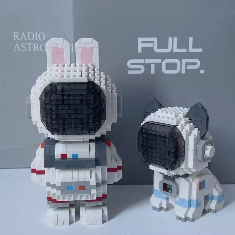 Bộ Đồ Chơi Lắp Ráp Phi Hành Gia Độc Đáo Thú Vị Dành Cho Bé