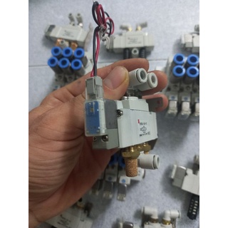 Van khí nén 5/2 smc sy5120 japan tháo máy giá 140k/van đủ phụ kiện