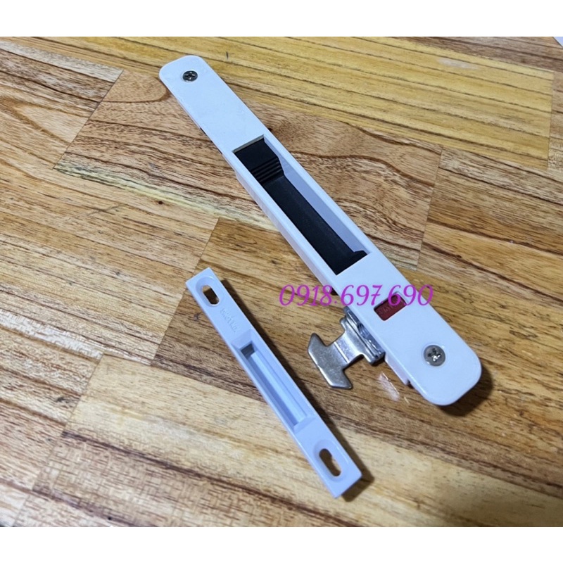 HCM hoả tốc - chốt sập cửa lùa nhôm xingfa hàng chính hãng