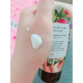Sữa rửa mặt đất sét Botanical Nhật Bản Botanica