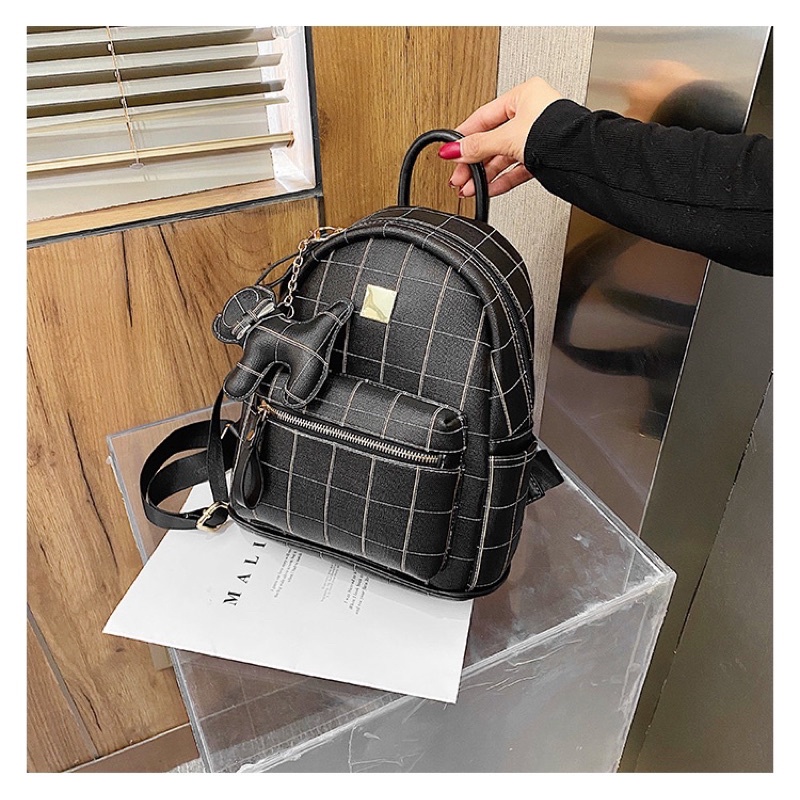 Balo Hoạ Tiết Kẻ Ô Kèm Móc Khoá Siêu Xinh