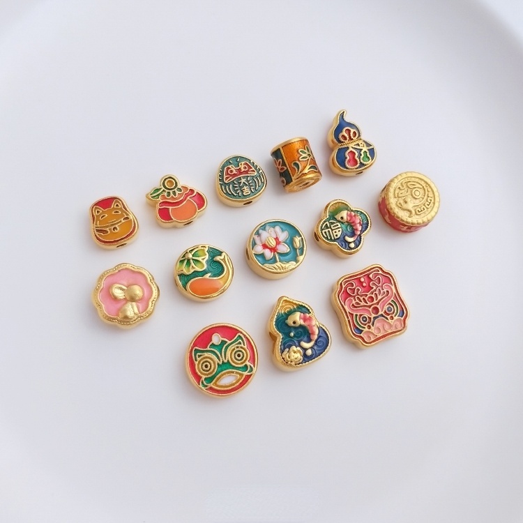 Vòng Tay Xỏ Hạt DIY Hình Hoa Sen/Mèo May Mắn Màu Xanh Dương