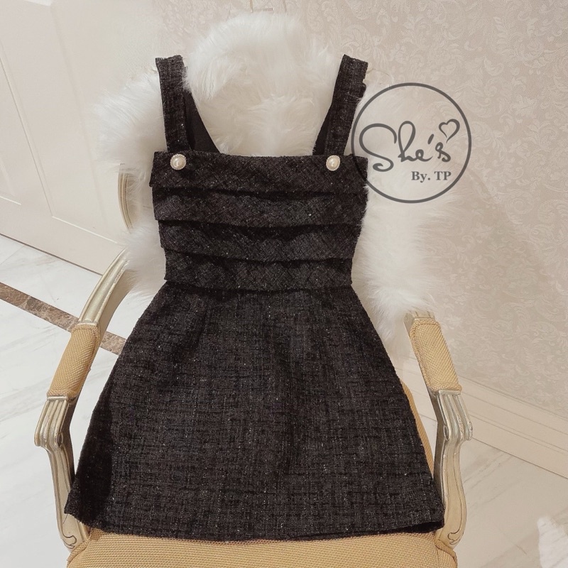 Váy tweed xếp ly ngực