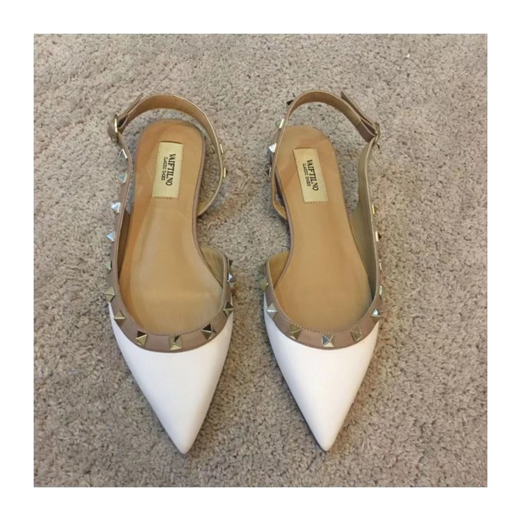 Giày Búp Bê Mũi Nhọn Đính Đinh Tán Thời Trang Cho Nữ Size 36-42