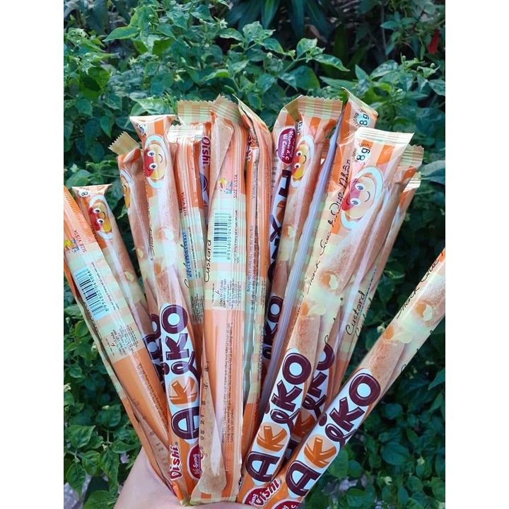 Bánh Que AKIKO OISHI Nhân Kem Hấp Dẫn Gói 160g
