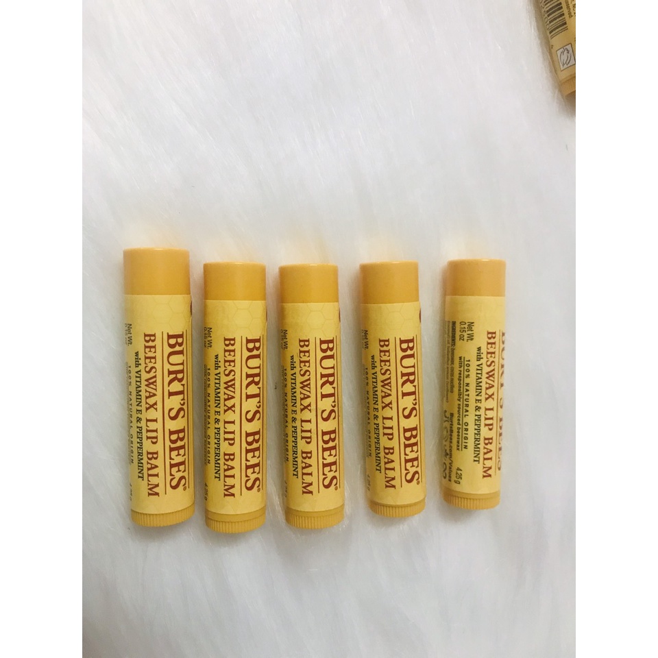 Son dưỡng môi thiên nhiên Burt’s Bees không màu dưỡng ẩm lâu và không thâm môi - Natural Lip Balm Burts Bee