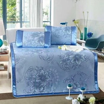 Chiếu lụa điều hòa ( kèm tặng 2 vỏ gối)