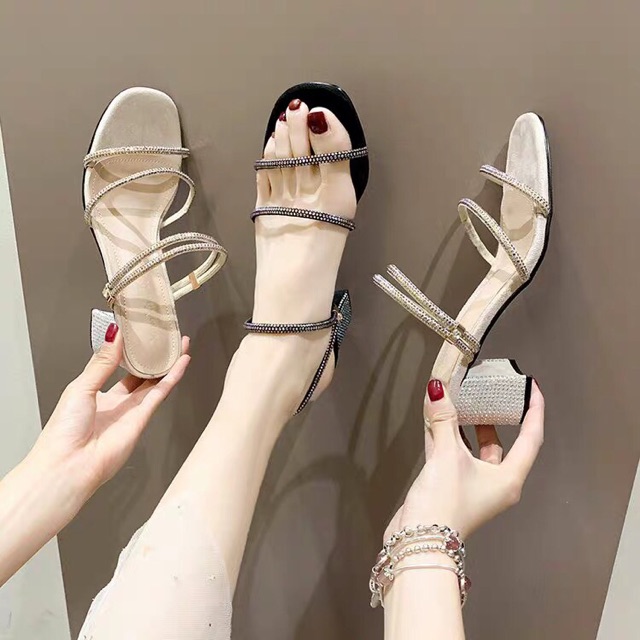 Sandal đính đá mẫu mới giá rẻ nhất 2019